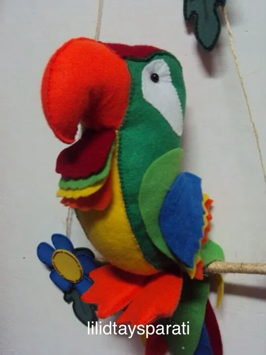 Guacamaya de fieltro | Lili Detalles para Ti | Pinterest Guacamaya de fieltro | Lili Detalles para Ti | Pinterest
