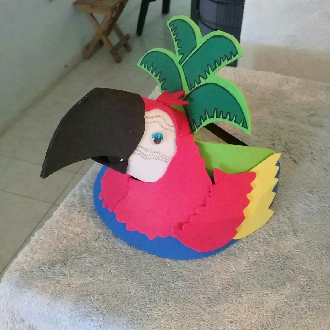 Guacamaya | Manualidades, Manualidades escolares, Viseras en foami Guacamaya | Manualidades, Manualidades escolares, Viseras en foami