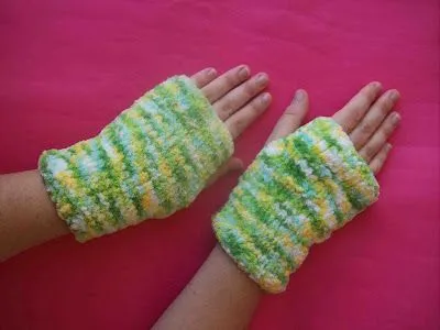 Guantes sin dedos crochet - Imagui