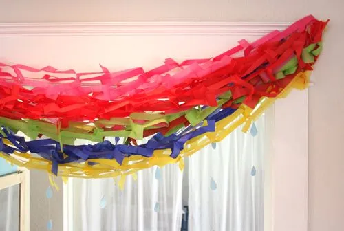 Guirnaldas super colorida con papel crepé ~ Portal de Manualidades Guirnaldas super colorida con papel crepé ~ Portal de Manualidades