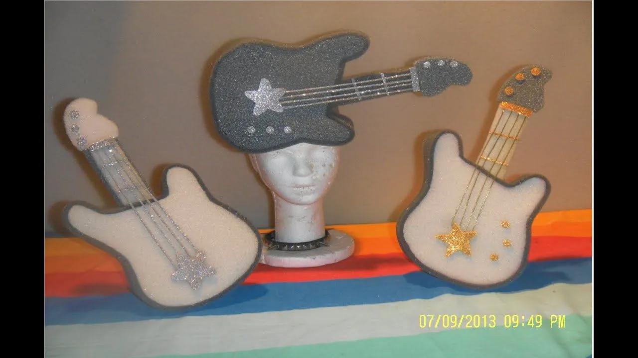 como hacer guitarra de goma espuma - YouTube como hacer guitarra de goma espuma - YouTube