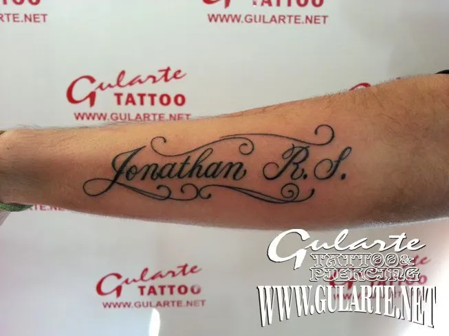 Gularte TATTOO Y PIERCING: TATTOO Jonathan