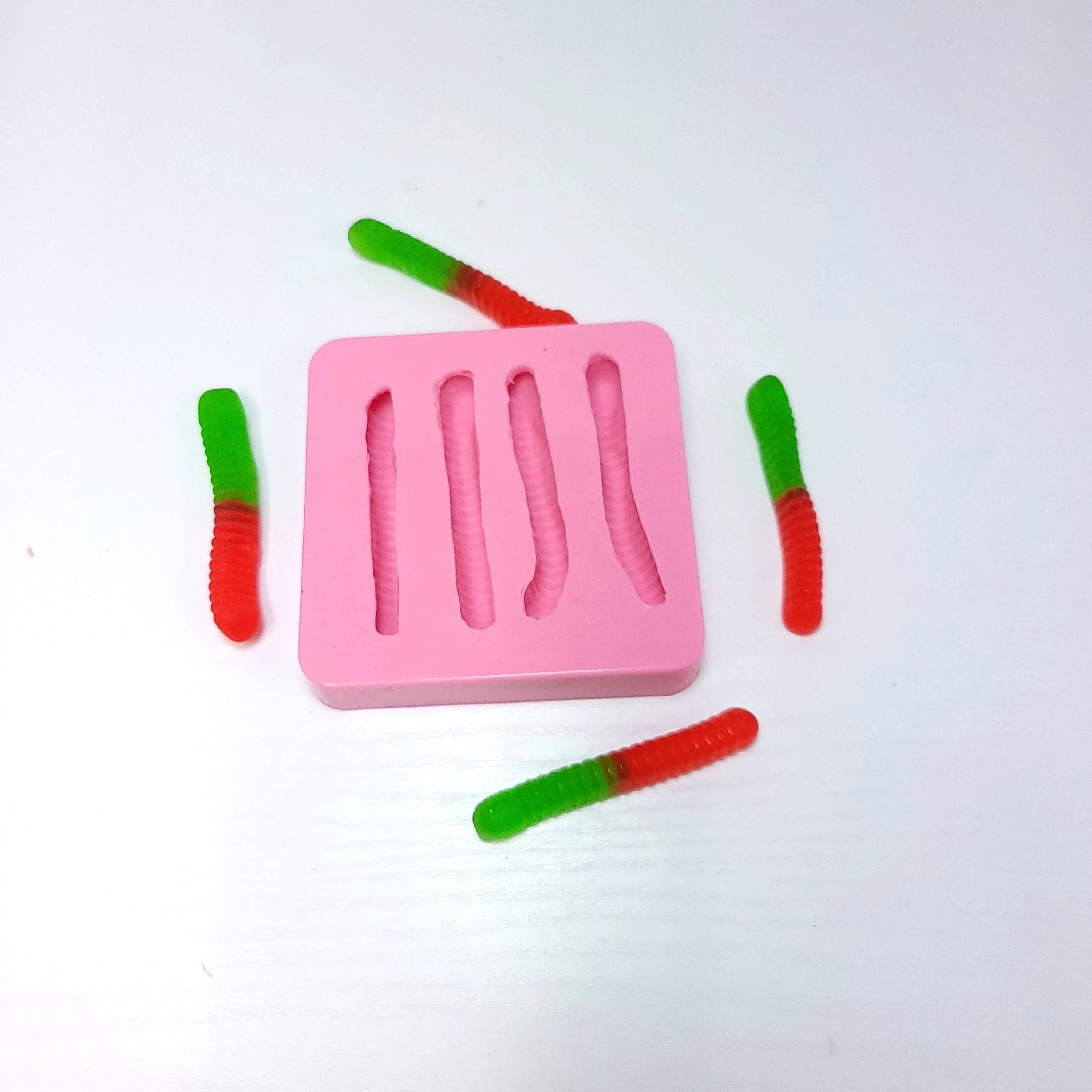 Gusano de goma Molde de silicona para pasteles / Jabón / Vela - Etsy México Gusano de goma Molde de silicona para pasteles / Jabón / Vela - Etsy México