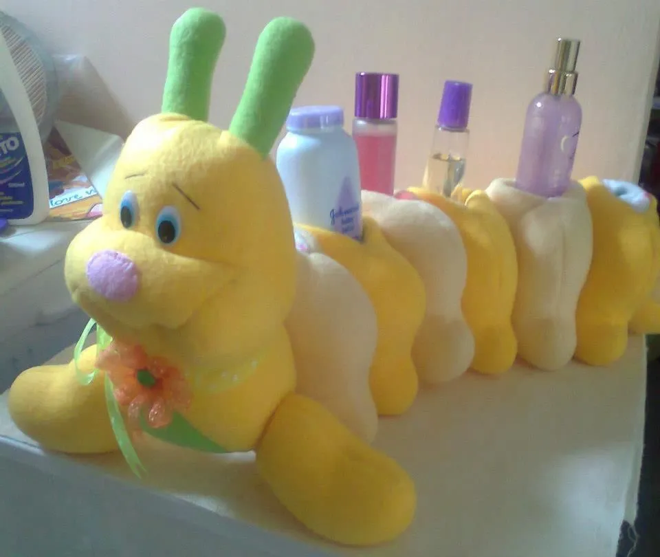 gusano | Manualidades, Manualidades en tela, Molde de peluches gusano | Manualidades, Manualidades en tela, Molde de peluches