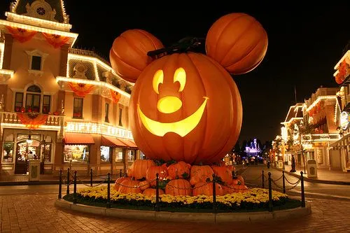 Halloween en Disneyland Orlando : Turismo en DisneyLand Halloween en Disneyland Orlando : Turismo en DisneyLand