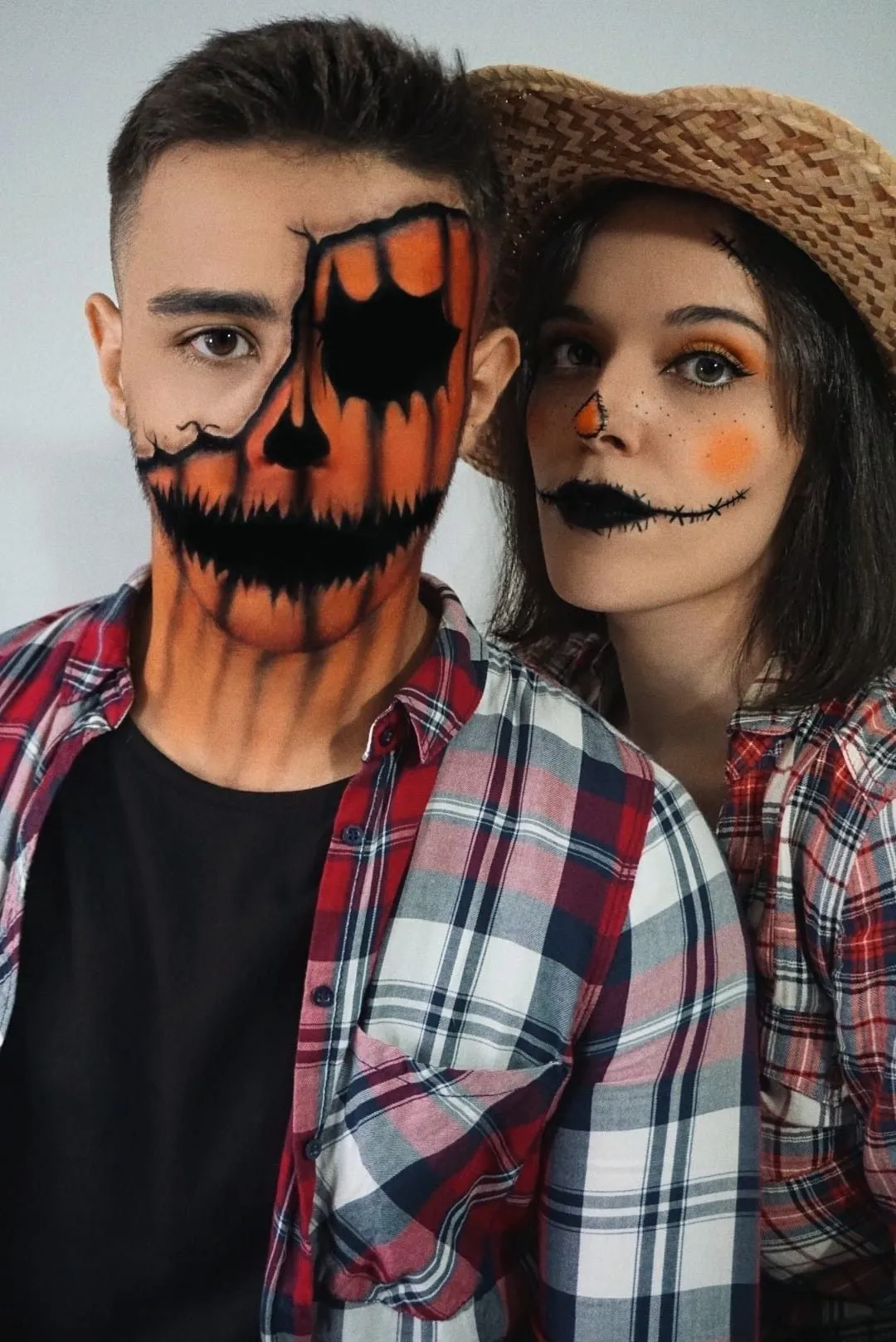 Halloween Makeup Couple | Maquillaje halloween parejas, Pintar cara halloween, Disfraces de halloween parejas Halloween Makeup Couple | Maquillaje halloween parejas, Pintar cara halloween, Disfraces de halloween parejas