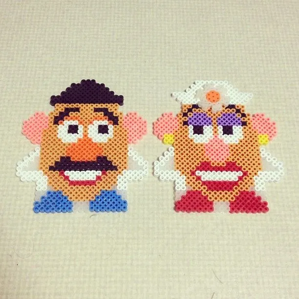 hama & pyssla on Pinterest by mireiatown | Hama Beads, Perler ... hama & pyssla on Pinterest by mireiatown | Hama Beads, Perler ...