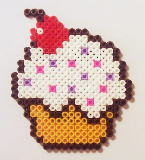 Hama Beads Dessert | Perler Beads | Pinterest Hama Beads Dessert | Perler Beads | Pinterest