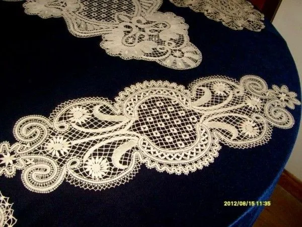Handicrafts with lacing,pune dore me gajtan,pune dore me grep ... Handicrafts with lacing,pune dore me gajtan,pune dore me grep ...