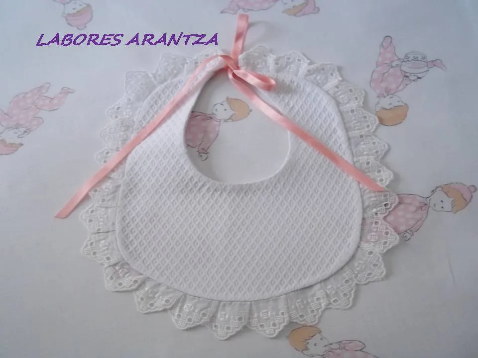 Handmade by Arantza Rivas: Baberos de bebé de piqué Handmade by Arantza Rivas: Baberos de bebé de piqué