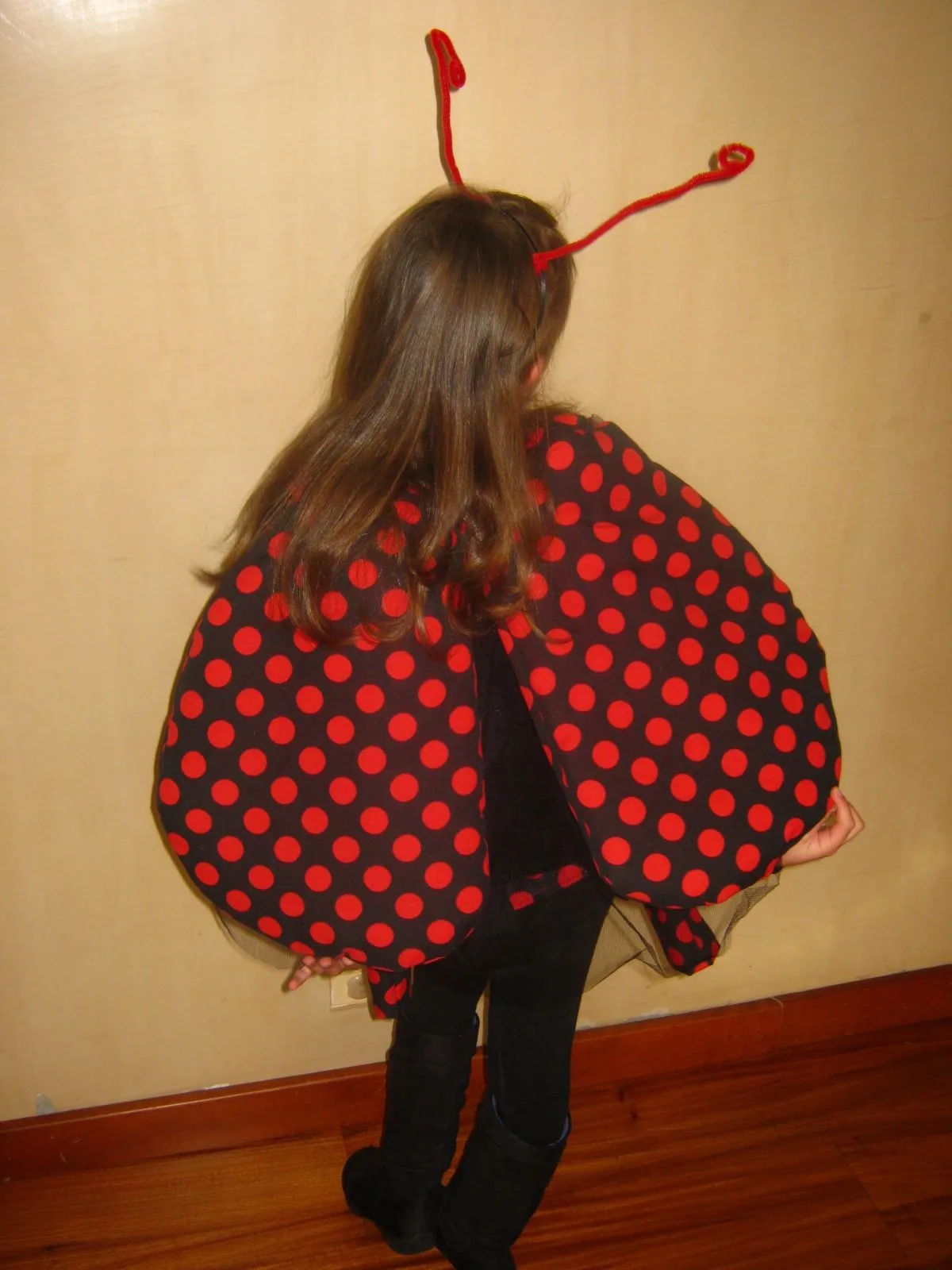 Handy Mom: Disfraz de Mariquita
