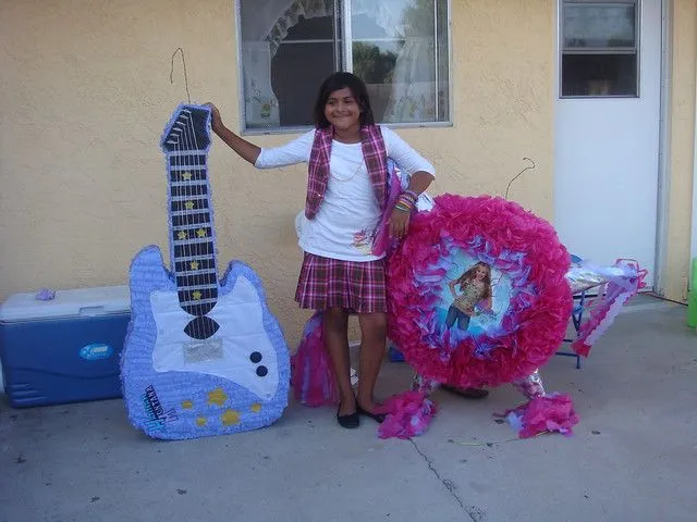hannah montana pinatas | Flickr - Photo Sharing! hannah montana pinatas | Flickr - Photo Sharing!