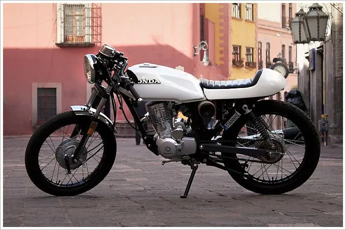 Que le harían a esta moto para que se vea más tuanís? - Página 2 Que le harían a esta moto para que se vea más tuanís? - Página 2