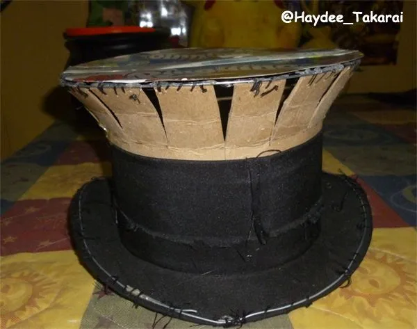 ϯ Haydeeist ϯ.——: HAYDEE'S DIARY: Big Silk Hat Parte 1 ϯ Haydeeist ϯ.——: HAYDEE'S DIARY: Big Silk Hat Parte 1