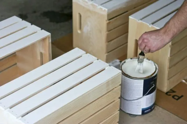 Haz una estantería apilando cajas - Guía de MANUALIDADES Haz una estantería apilando cajas - Guía de MANUALIDADES