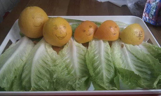 Haz figuras con frutas | Cómo conseguir que los niños coman más ... Haz figuras con frutas | Cómo conseguir que los niños coman más ...