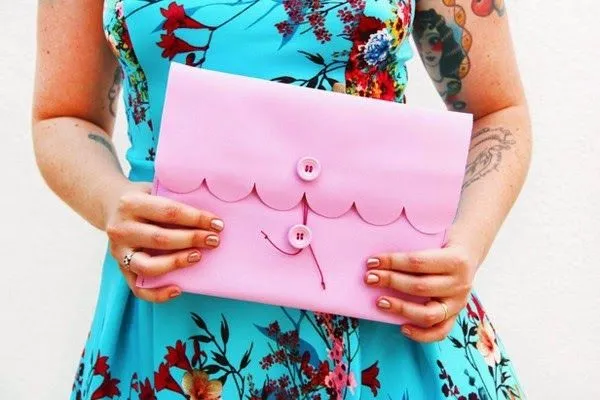 Haz una funda para tableta hecha con tela ~ Solountip.com Haz una funda para tableta hecha con tela ~ Solountip.com
