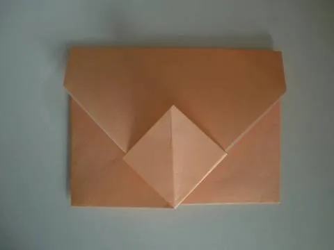 Haz tus propios sobres con el papel que quieras | Diseño de ... Haz tus propios sobres con el papel que quieras | Diseño de ...