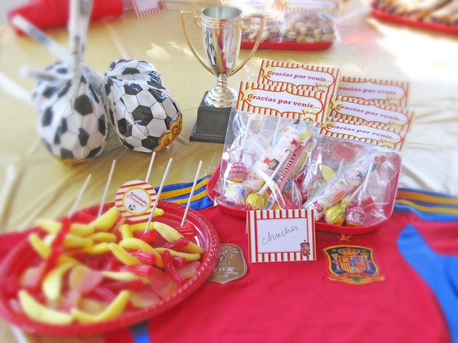 Hazlo especial...: Fiesta futbolera!