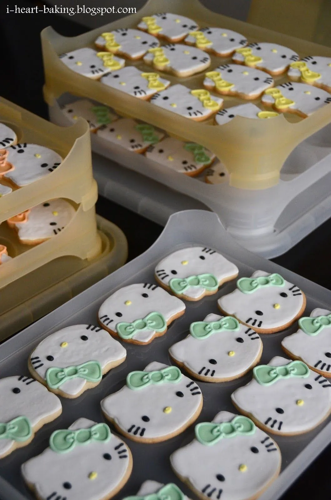 i heart baking!: pastel hello kitty cookies, macarons, and bow ... i heart baking!: pastel hello kitty cookies, macarons, and bow ...