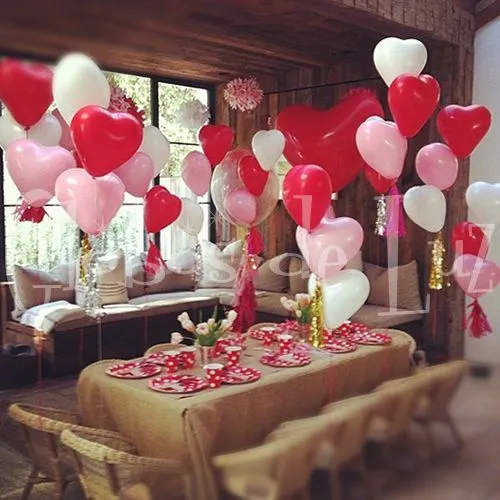 Heart balloons / Globos de corazón rojos y blancos / Ideas ... Heart balloons / Globos de corazón rojos y blancos / Ideas ...