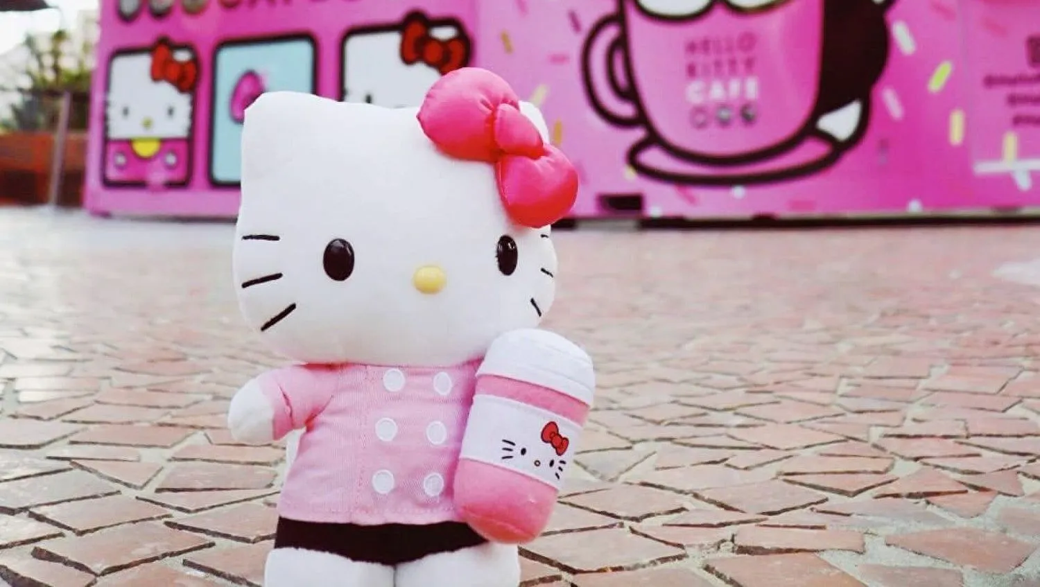 Hello Kitty: Las 6 colaboraciones favoritas del mundo geek Hello Kitty: Las 6 colaboraciones favoritas del mundo geek