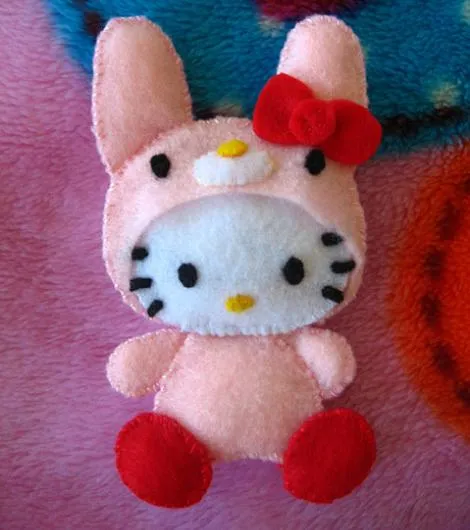 Hello Kitty de fieltro