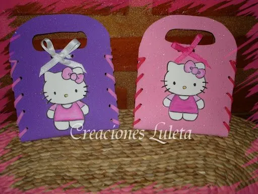Hello Kitty souvenirs en goma eva - Imagui