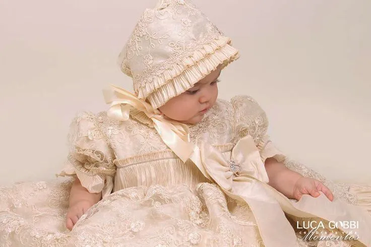 Ropones para Bautizo de Niña - Luca Gobbi on Pinterest | Tiaras ... Ropones para Bautizo de Niña - Luca Gobbi on Pinterest | Tiaras ...