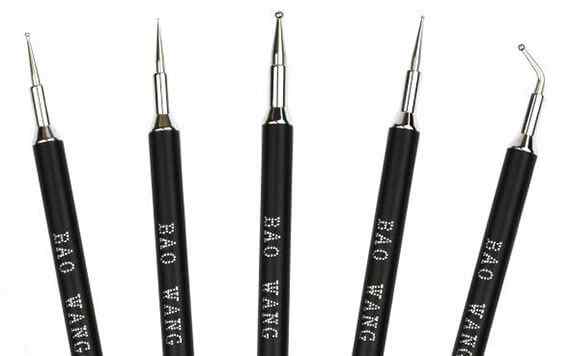 5 Herramientas indispensables para pintar uñas | Decoración de ...