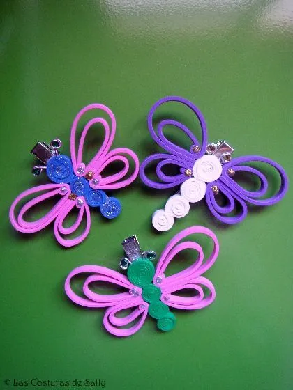 Hevillas para el pelo con mariposas realizadas en goma eva y con ... Hevillas para el pelo con mariposas realizadas en goma eva y con ...