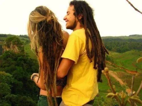 Hey natty dreadlocks, a where you come from? Hey natty dreadlocks, a where you come from?