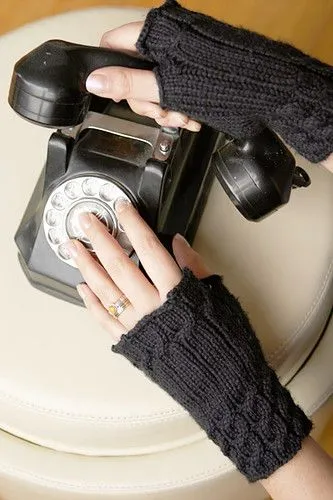 Entre Hilos y Puntadas: Guantes y más