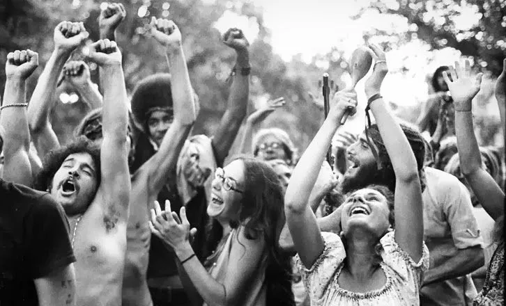 Los hippies y el amor libre ~ decrecimiento Los hippies y el amor libre ~ decrecimiento