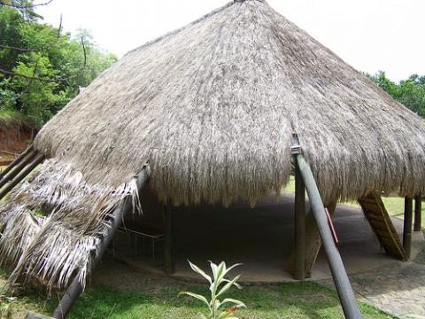 La historia de los Kalinagos | Dominica Por Descubrir