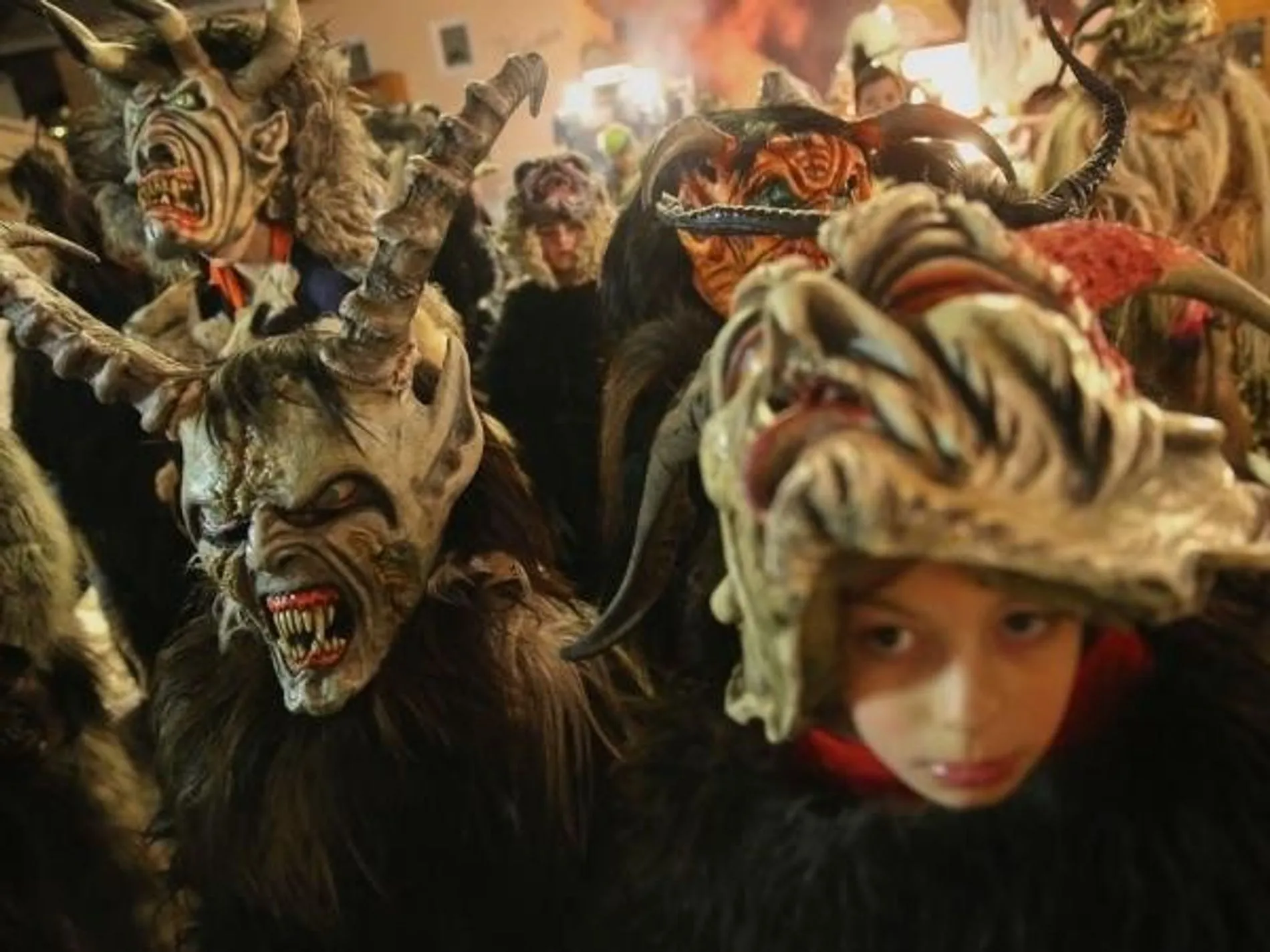 La historia de Krampus, el diablo de la Navidad | National Geographic La historia de Krampus, el diablo de la Navidad | National Geographic