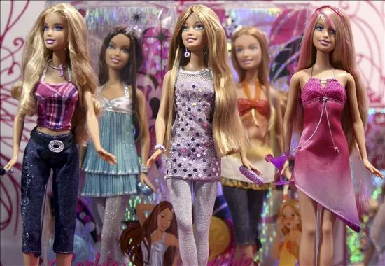 Historia de la muñeca Barbie | Ole Bebé