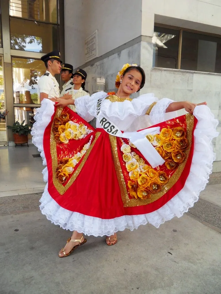 La verdadera historia del traje típico del Bambuco | Guía ... La verdadera historia del traje típico del Bambuco | Guía ...
