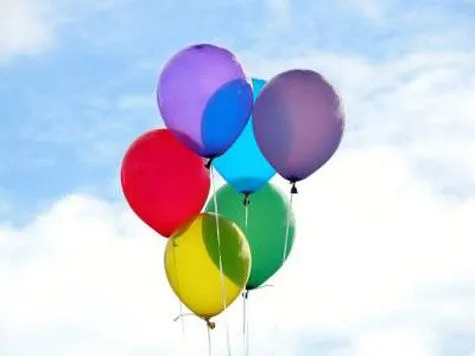 Historias Compartidas: ¿Donde van los globos? Historias Compartidas: ¿Donde van los globos?