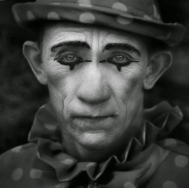 Historias y Relatos: El payaso triste - Reir llorando Historias y Relatos: El payaso triste - Reir llorando