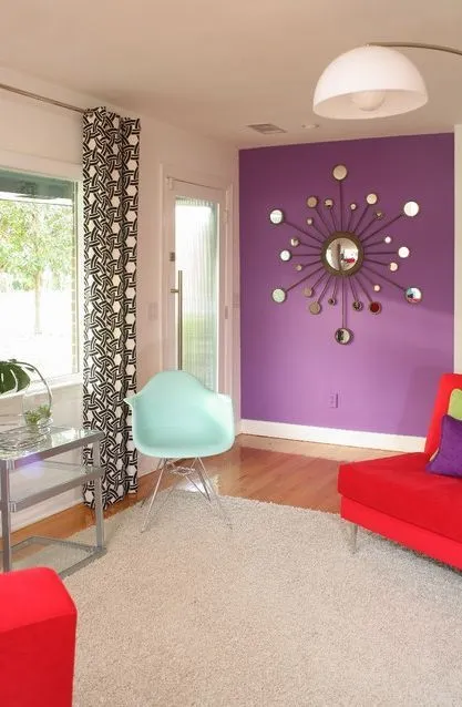 Hogar diez: Inunda tu hogar del color de moda. Radiant Orchid