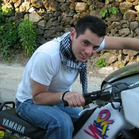 Hombres jovenes lindos - Imagui
