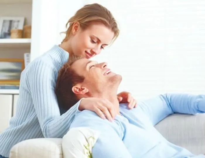Hombres mitómanos… Durmiendo con un desconocido | EL UNIVERSAL ... Hombres mitómanos… Durmiendo con un desconocido | EL UNIVERSAL ...