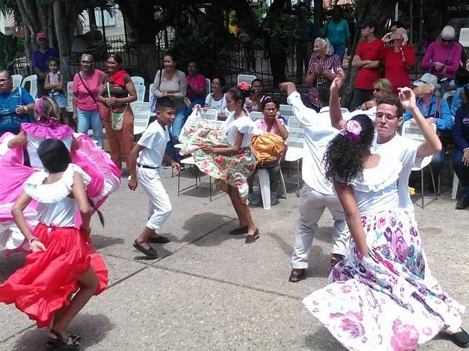 Homenaje a la Jinka o Tambor de Orituco – Alba Ciudad 96.3 FM Homenaje a la Jinka o Tambor de Orituco – Alba Ciudad 96.3 FM