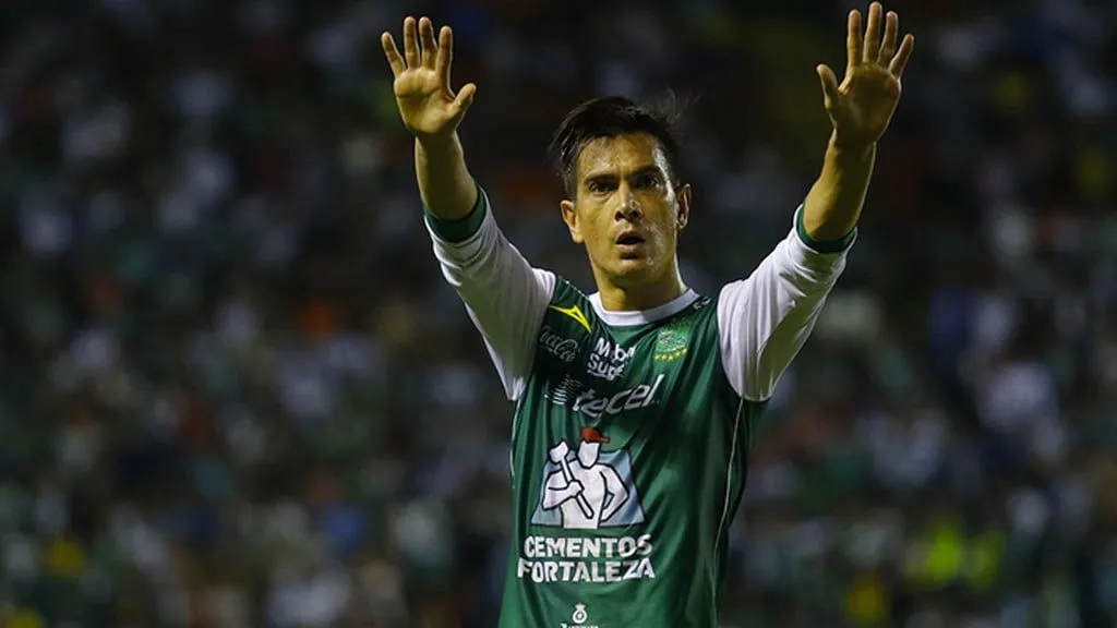 Homenajean a Nacho González poniéndole su nombre a cancha avalada por la FIFA | Periódico Correo Homenajean a Nacho González poniéndole su nombre a cancha avalada por la FIFA | Periódico Correo