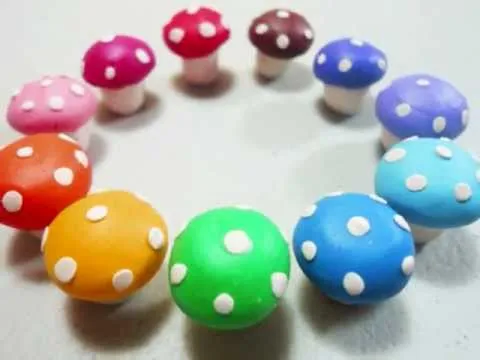 Como hacer Hongos de arcilla polimerica - YouTube Como hacer Hongos de arcilla polimerica - YouTube
