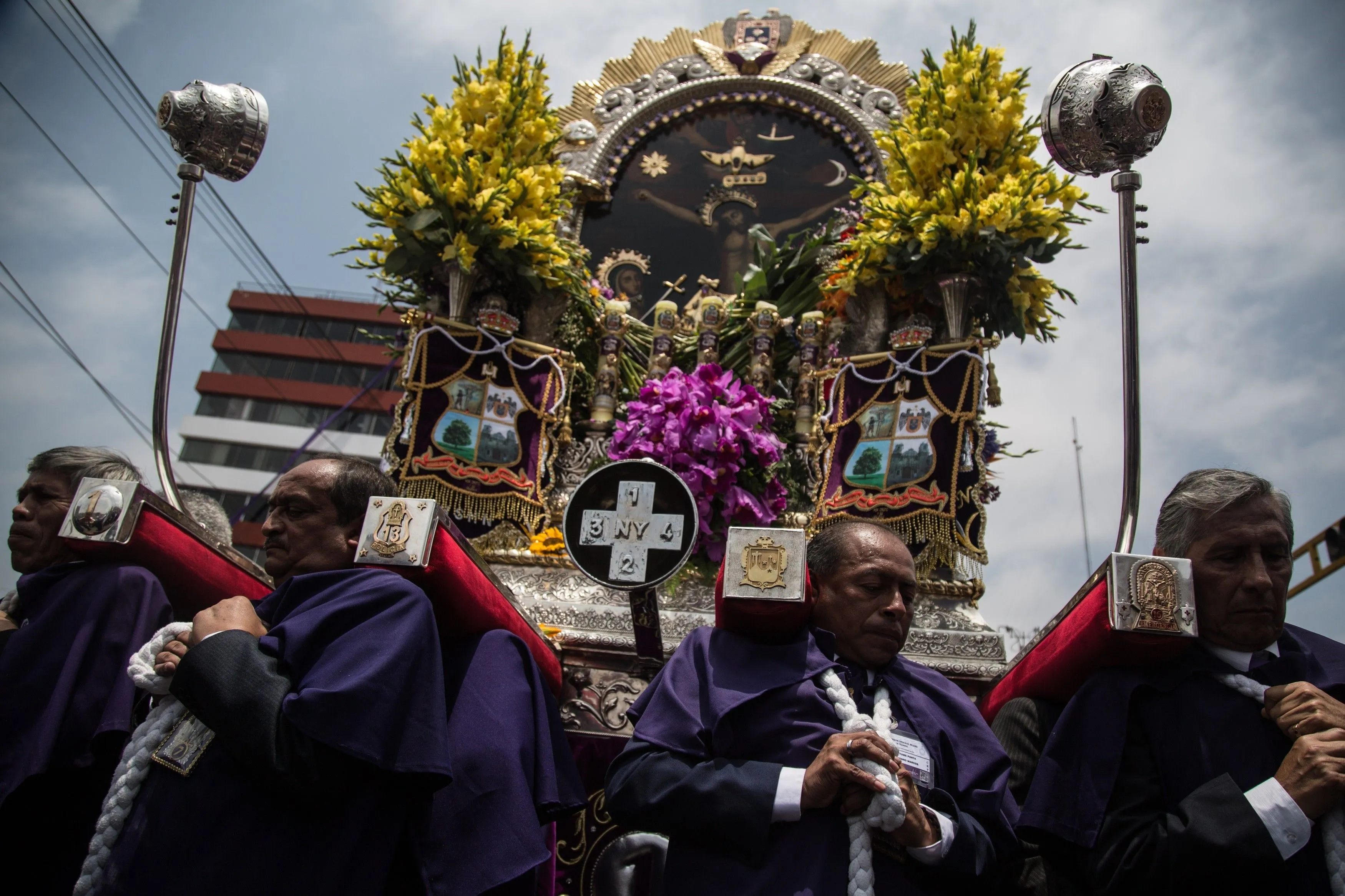 Cuál es la mejor hora para hacer la oración del Señor de los Milagros? Cuál es la mejor hora para hacer la oración del Señor de los Milagros?