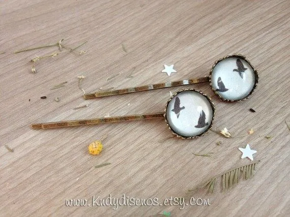 Horquillas silueta de pájaros clips aves volando por KandyDisenos Horquillas silueta de pájaros clips aves volando por KandyDisenos