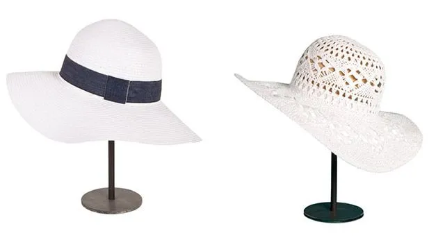 House Help : Buscando el sombrero del verano House Help : Buscando el sombrero del verano