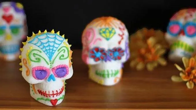 How to Make Sugar Skulls (Calavera de Azúcar) recipe - from ... How to Make Sugar Skulls (Calavera de Azúcar) recipe - from ...